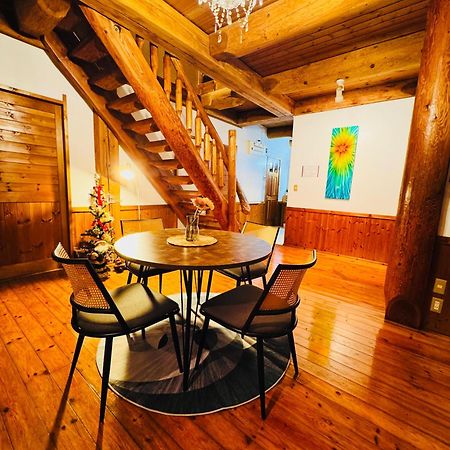 Yufuin Log House no Yado Tom Sawyer Exterior foto