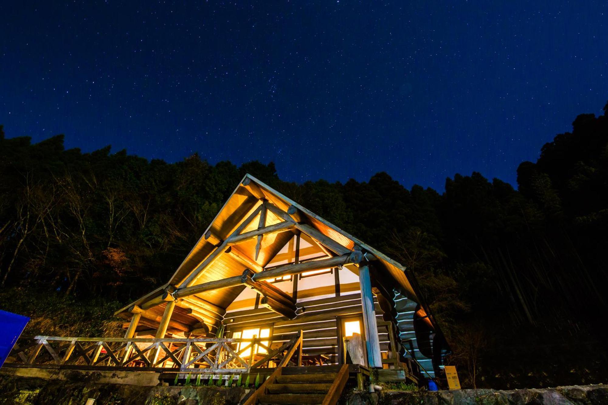 Yufuin Log House no Yado Tom Sawyer Exterior foto