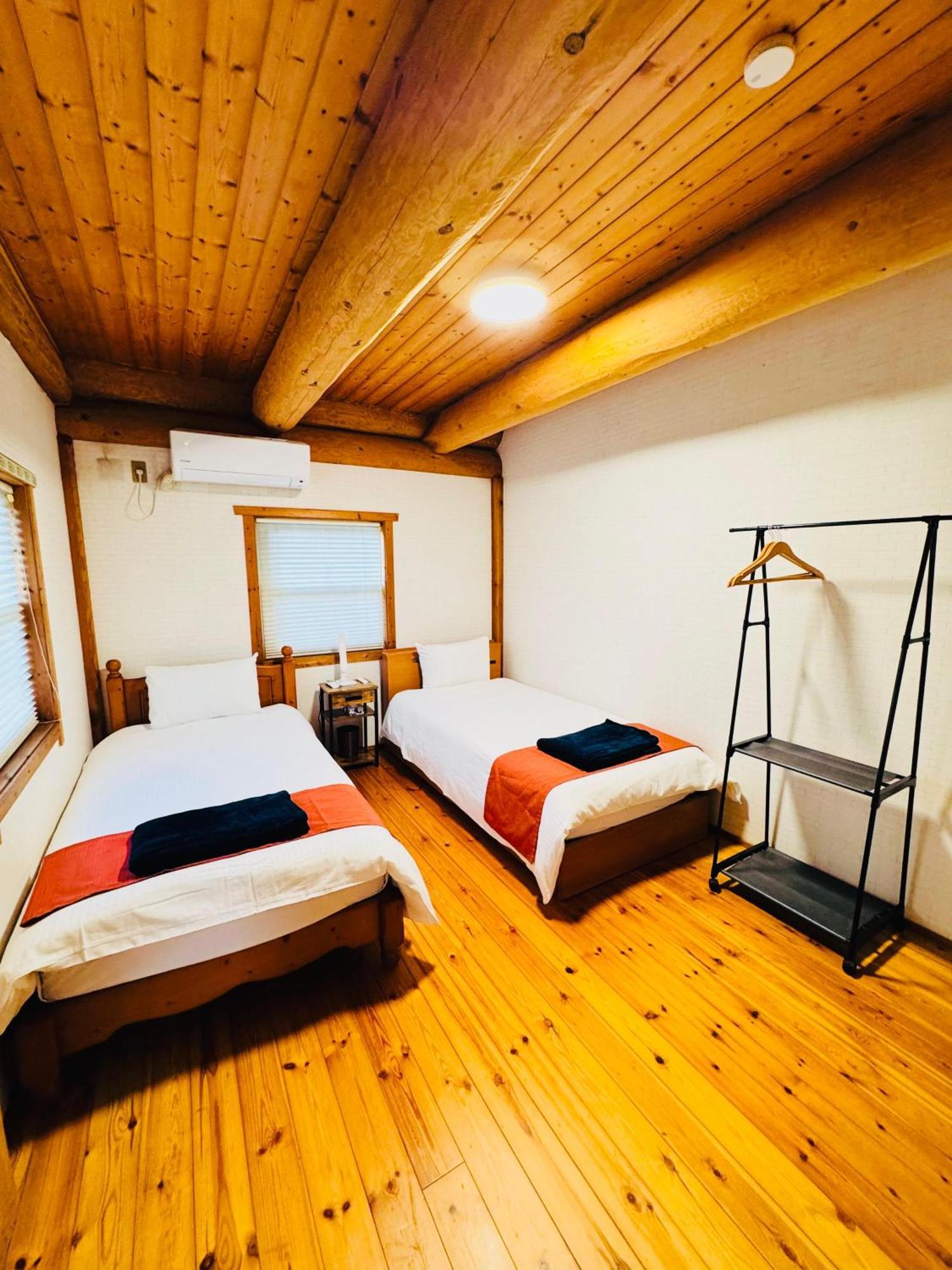 Yufuin Log House no Yado Tom Sawyer Exterior foto