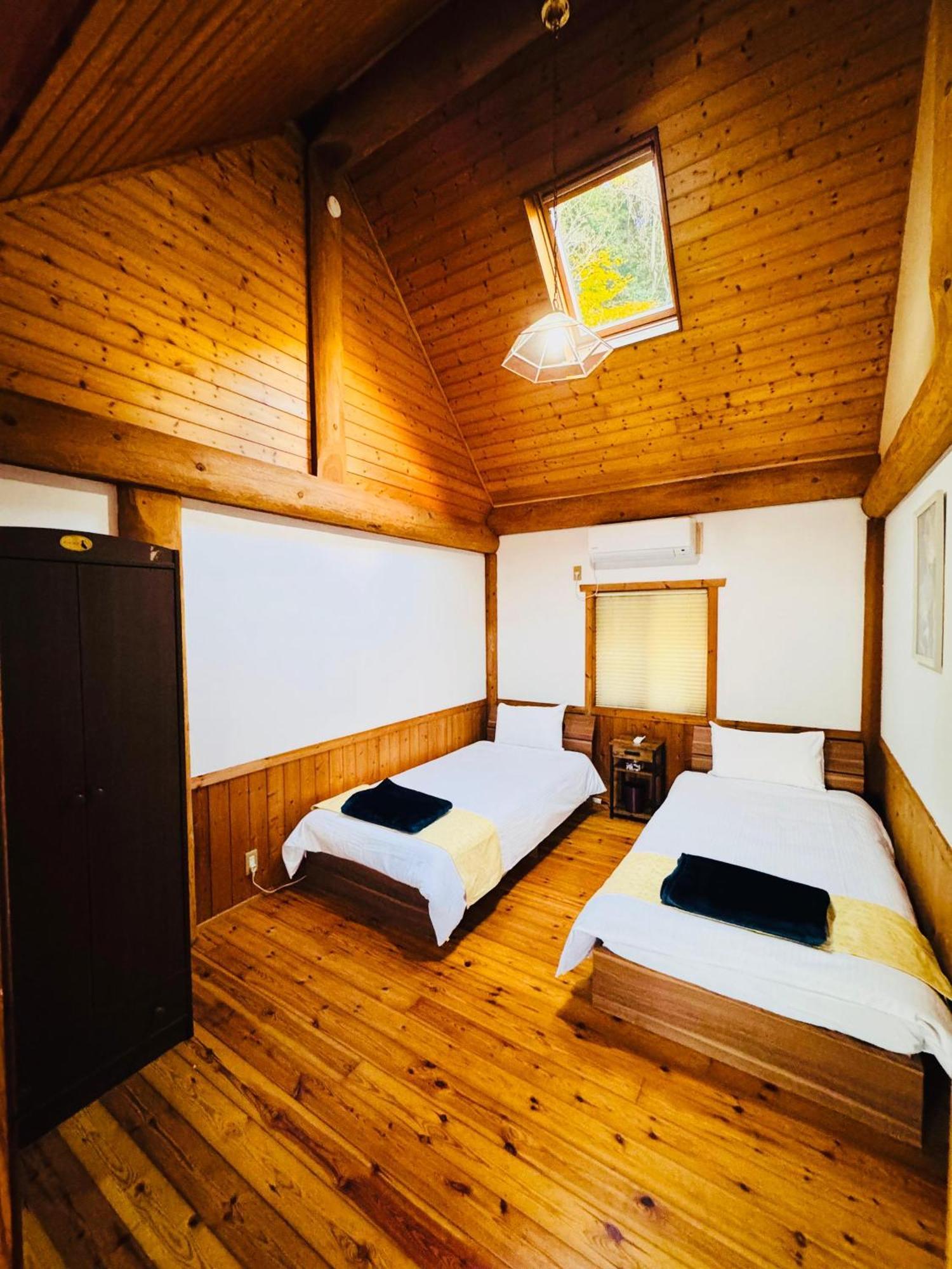 Yufuin Log House no Yado Tom Sawyer Exterior foto